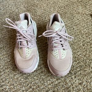 Bleach Lilac Nike Hurraches (limited edition)